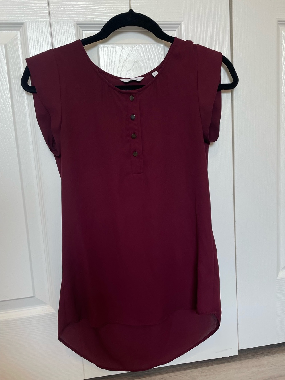 Reitmans Burgundy Cap Sleeve Top Size XXS